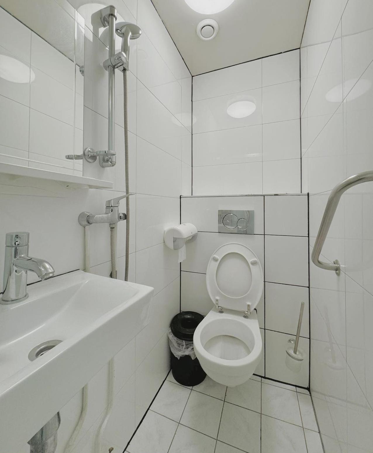 Cs Hotel Амстердам Екстериор снимка